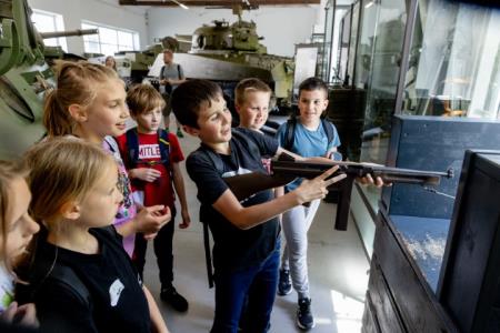 PIVKA DRŽAVNO TEKMOVANJE MLADIH ČEBELARJEV 11.5.2024 - Valter Leban-0483 (Small)